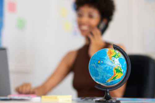 medium-shot-woman-working-travel-agency (1)
